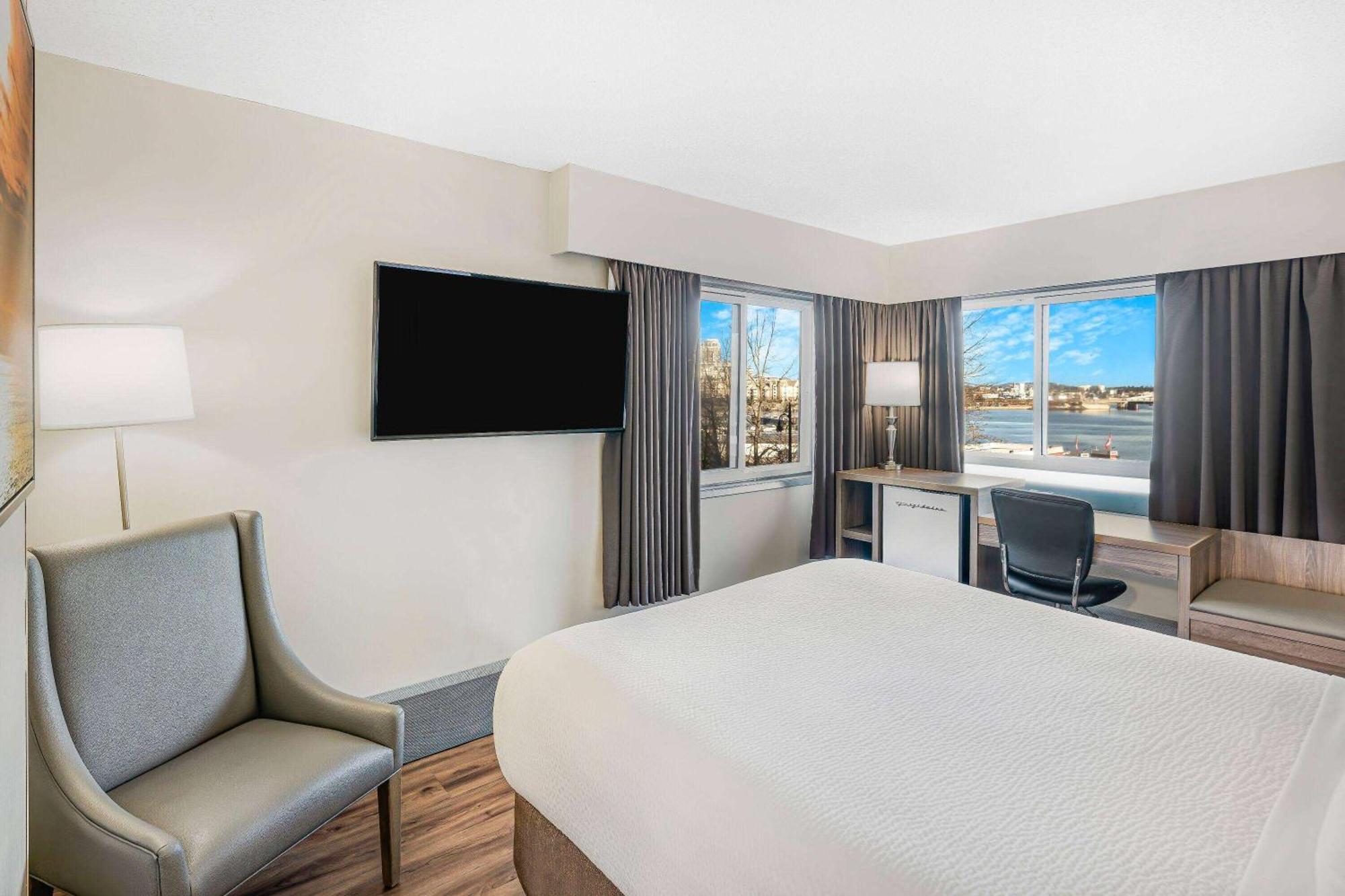Days Inn By Wyndham Victoria On The Harbour מראה חיצוני תמונה