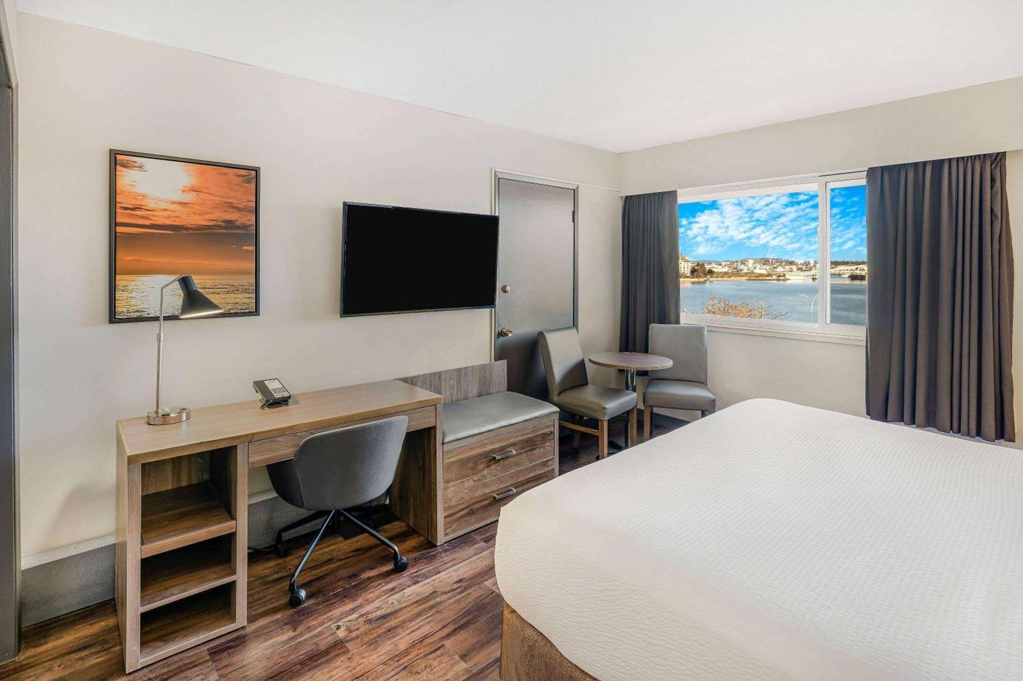 Days Inn By Wyndham Victoria On The Harbour מראה חיצוני תמונה