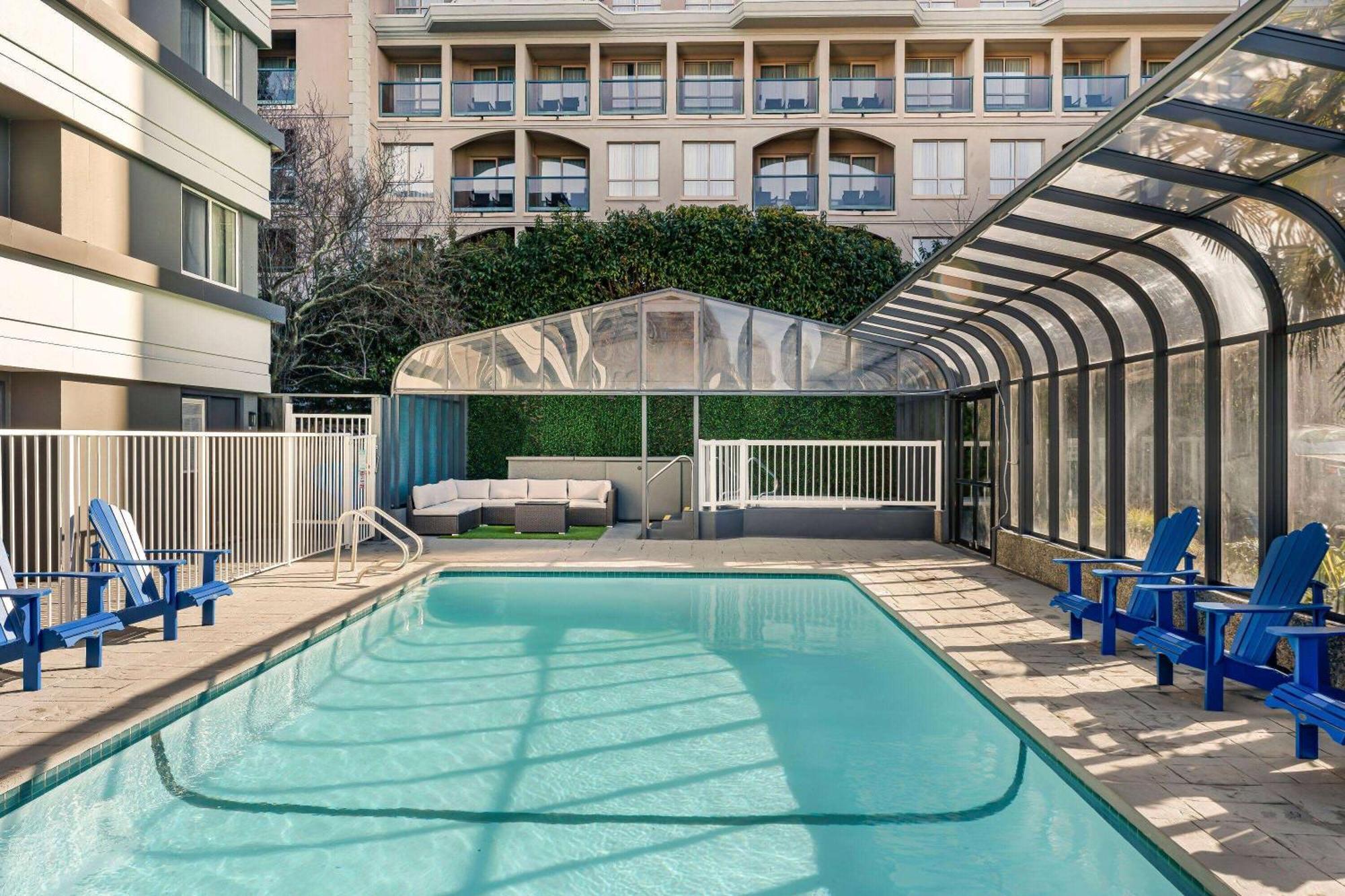 Days Inn By Wyndham Victoria On The Harbour מראה חיצוני תמונה