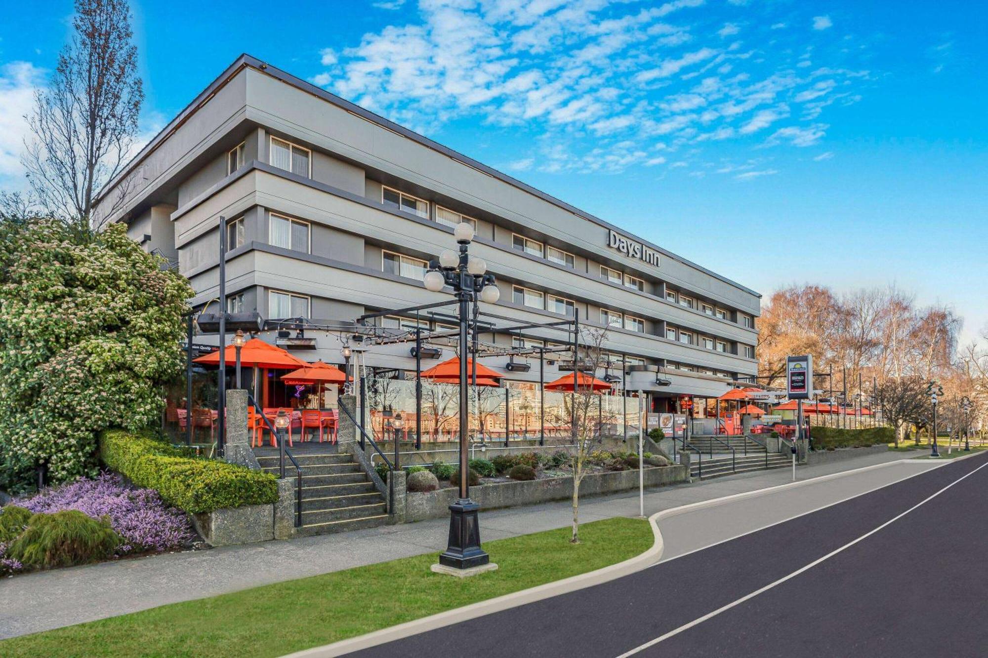 Days Inn By Wyndham Victoria On The Harbour מראה חיצוני תמונה